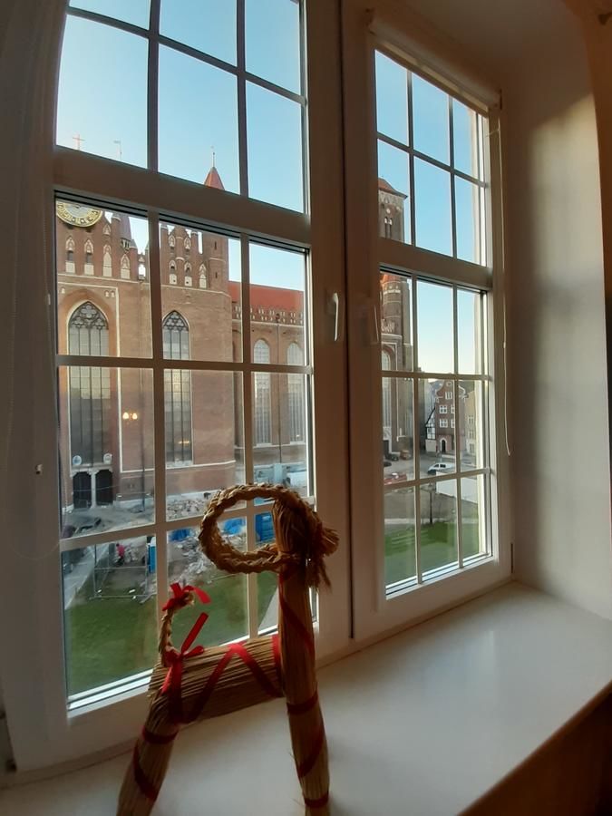 Апартаменты Apartment in Old Town - view of Mariacki Church Гданьск-17