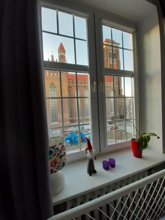 Апартаменты Apartment in Old Town - view of Mariacki Church Гданьск-45