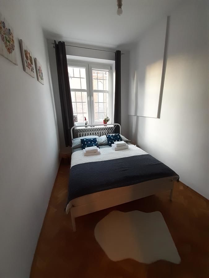 Апартаменты Apartment in Old Town - view of Mariacki Church Гданьск-10