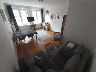 Апартаменты Apartment in Old Town - view of Mariacki Church Гданьск Апартаменты с 1 спальней-64