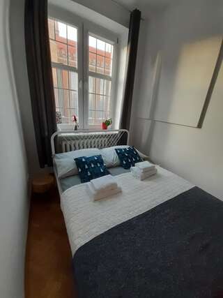 Апартаменты Apartment in Old Town - view of Mariacki Church Гданьск Апартаменты с 1 спальней-9